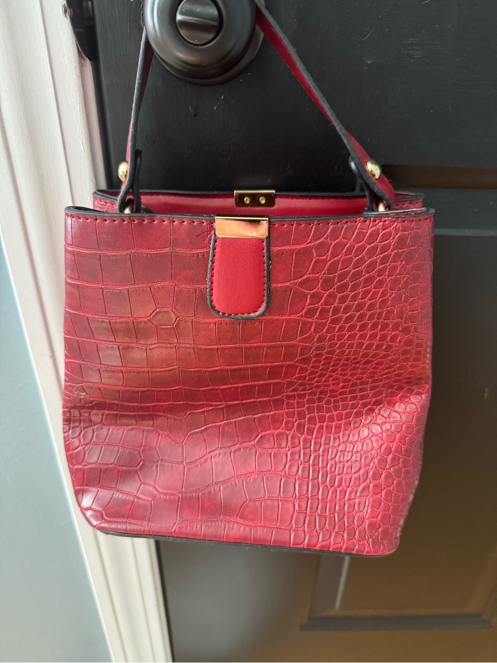 Red Croc-Embossed Top-Handle Women's Bag